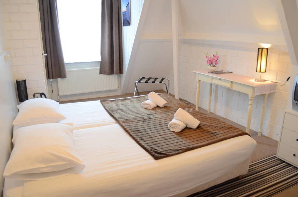Hotel 'T Witte Huys Scheveningen Гаага Экстерьер фото